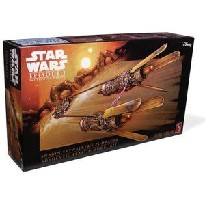 Star Wars: The Phantom Menace Anakin's Podracer AMT Model Kit  COLLECTIBLES